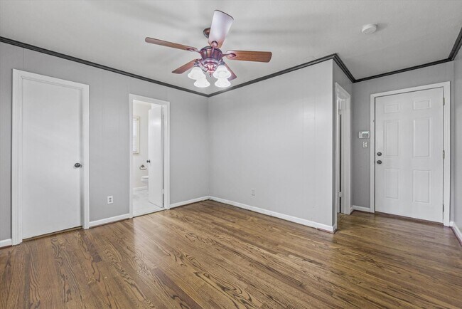 Foto del edificio - 600 Gale Ln