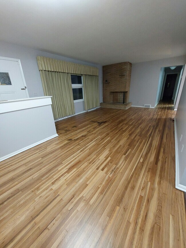 Foto del edificio - 10218 Wentworth Ave S