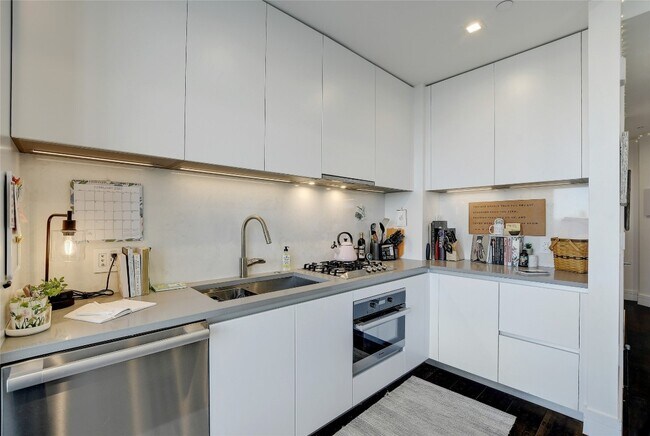 Foto del edificio - 501 West Ave