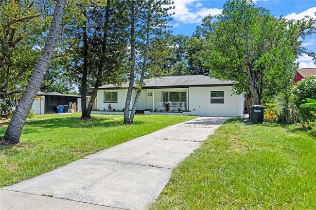 Foto del edificio - 1369 Pine Brook Dr