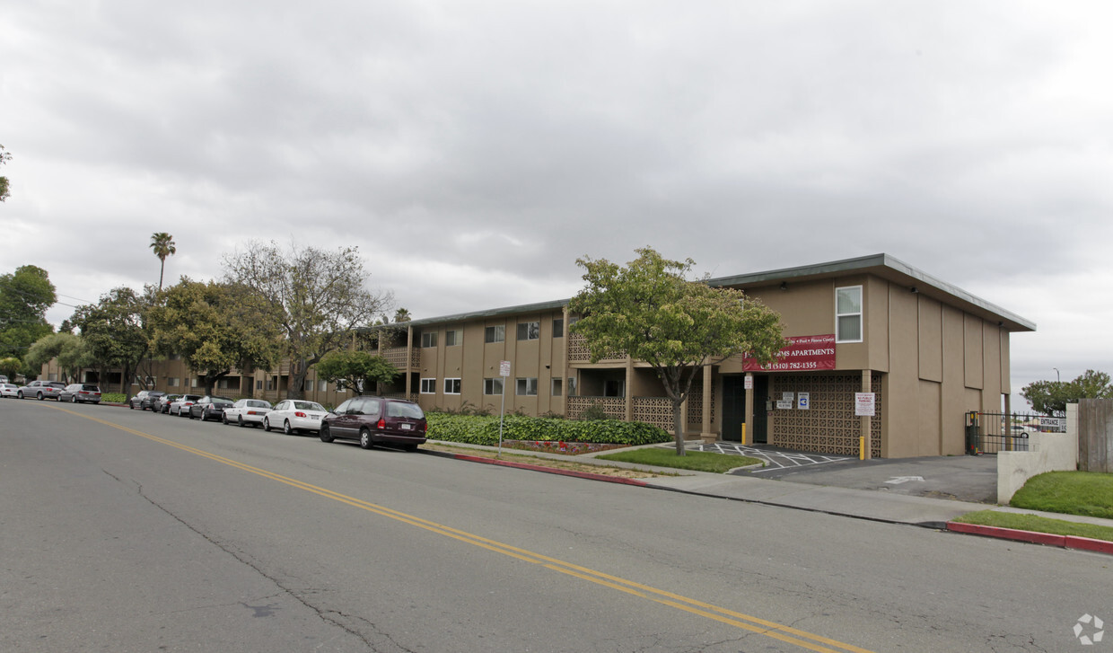 Jackson Arms - Jackson Arms Apartments