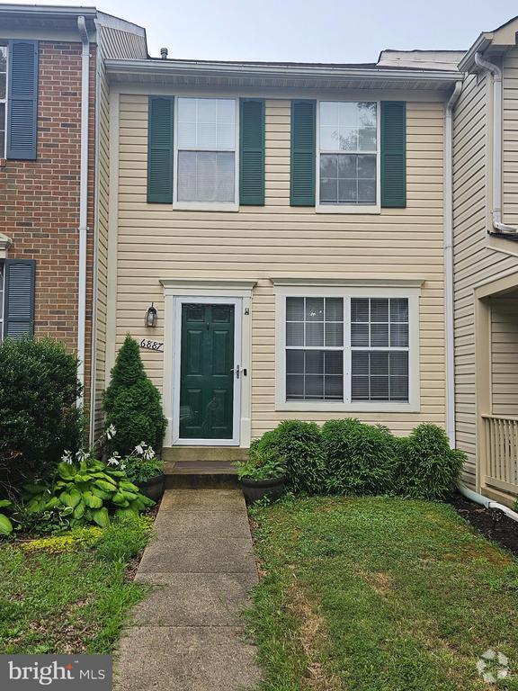 Building Photo - 6887 Chasewood Cir