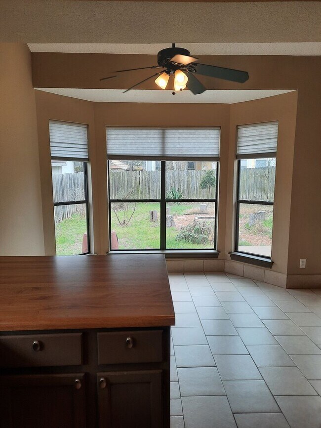 Building Photo - Solar-Powered Pflugerville Property - Lots Of Room and Backyard Living