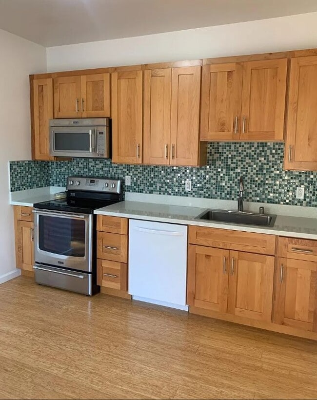 Foto del edificio - 2740-2746-2746 Harrison St