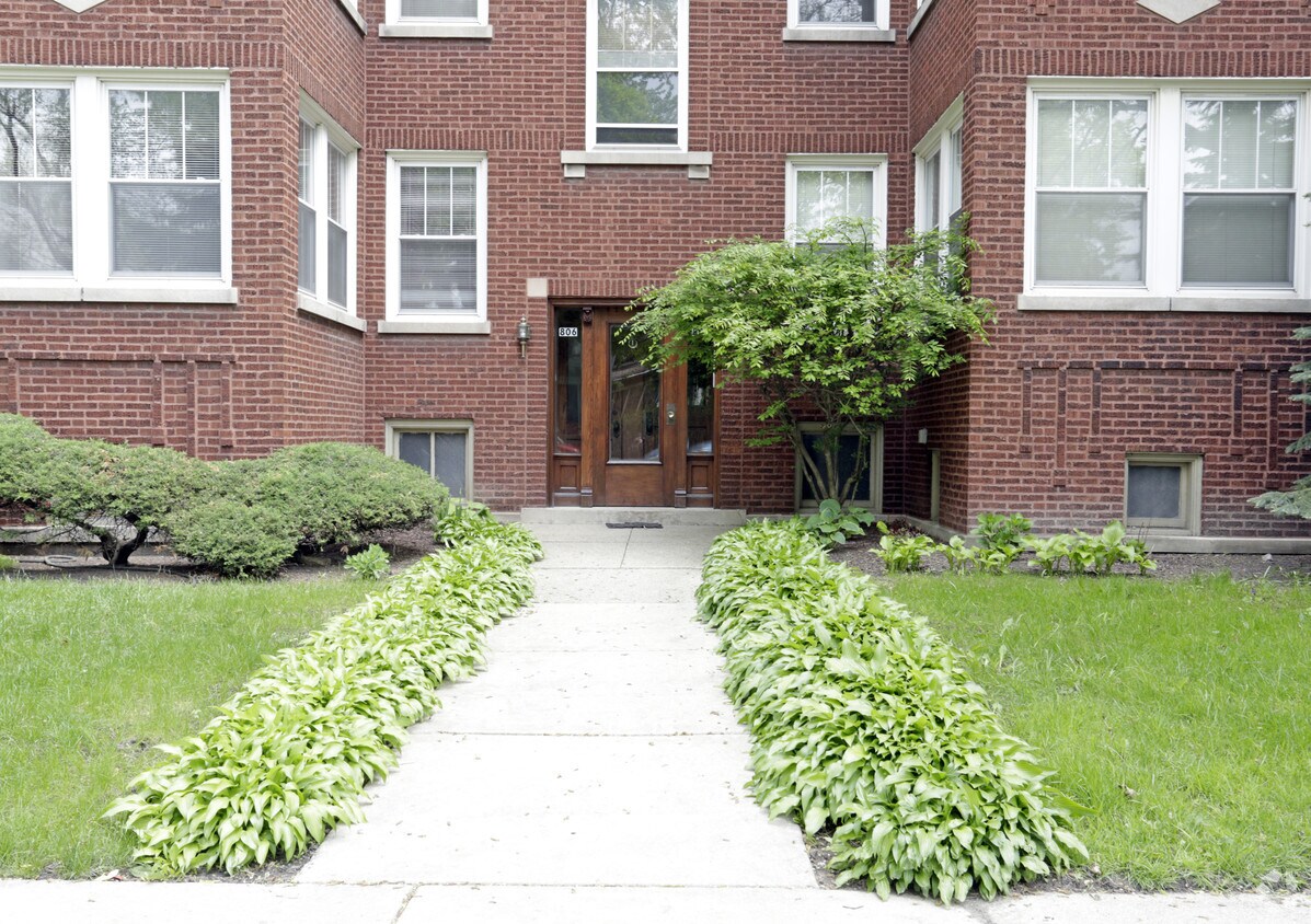 Foto del edificio - 806 Ridgeland Ave S
