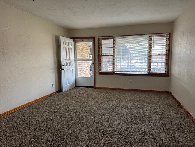 Foto del edificio - 1414 NW Bessie Ave