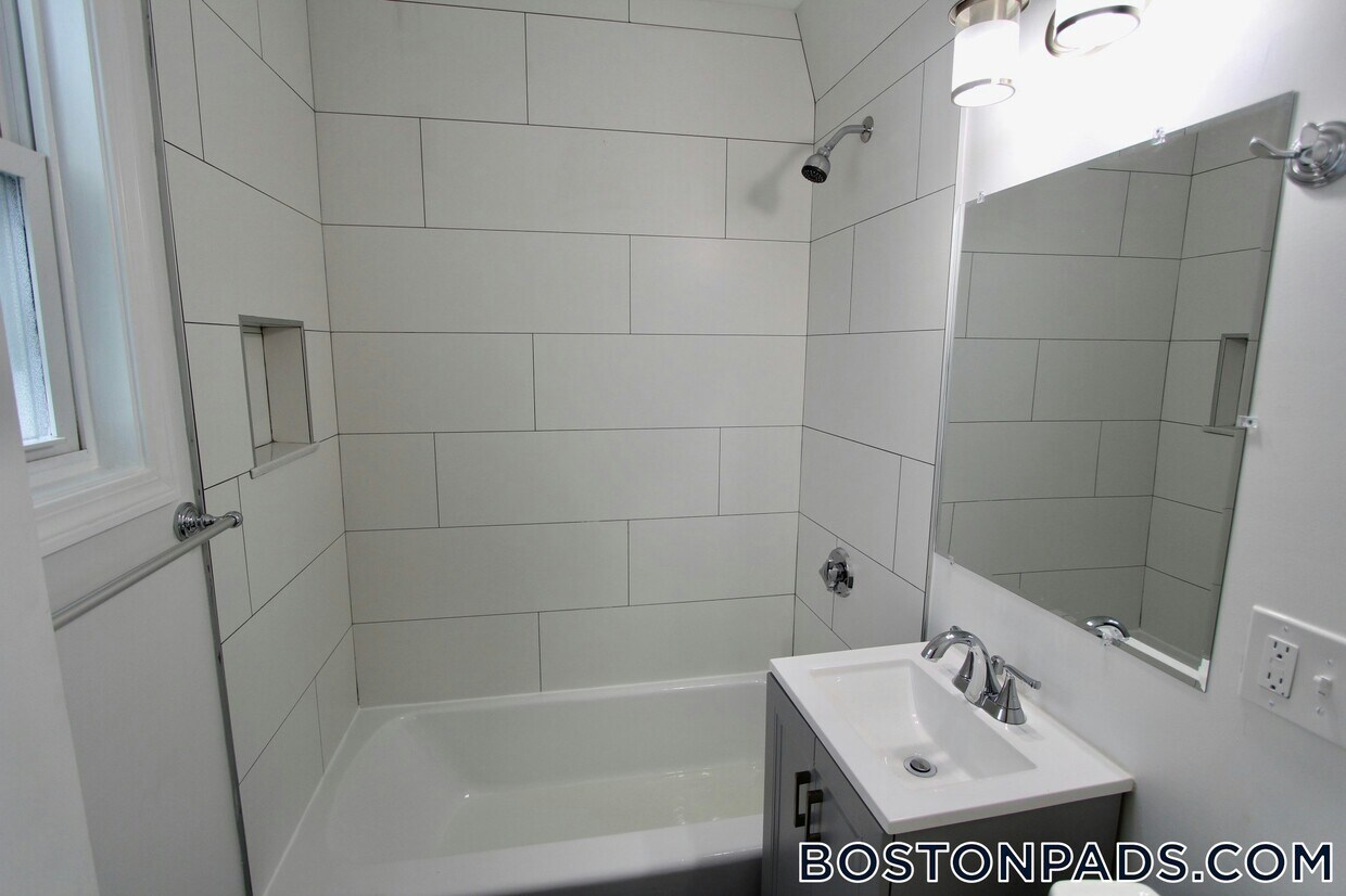 Foto del edificio - 55 Forest Ave