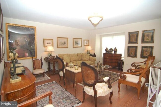 Foto del edificio - 123 Lazy Hollow Dr