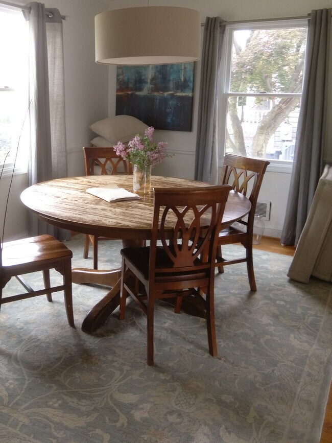 Foto del edificio - 5608 Lone Oak Dr