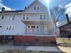 Foto principal - 1390 E 109th St