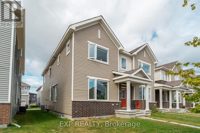 Building Photo - 814 Horseshoe Falls Way