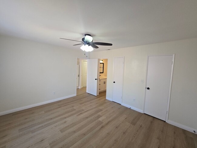 Building Photo - HUNTINGTON314