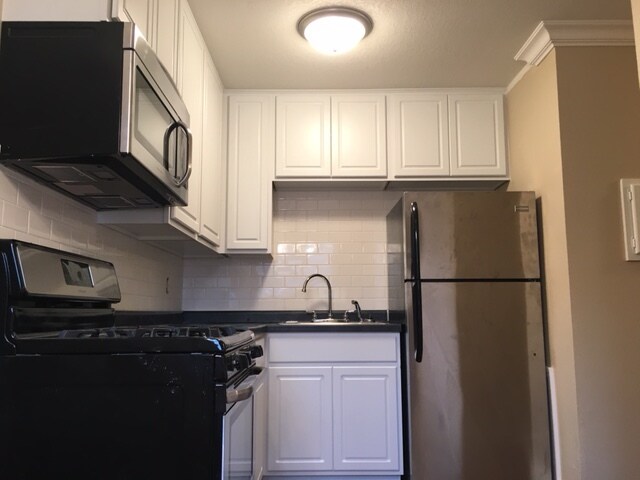 Foto principal - 8806 Old Cedar Ave S