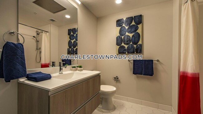 Foto del edificio - 50 Hood Park Dr.