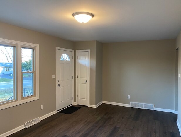 Foto del edificio - 6007 Fox Lake Rd