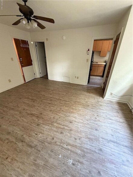 Foto del edificio - 825 Harrington Ave