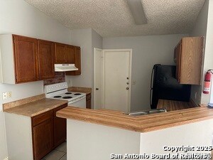 Building Photo - 5514 Lochmoor