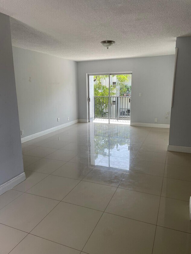 7501 NW 16th St Unit 3303, Plantation, FL 33313 Condo for Rent in