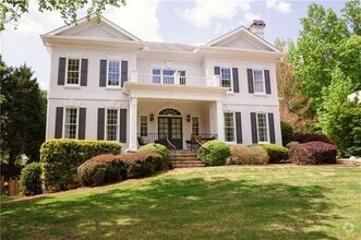 Building Photo - 605 Lake Medlock Dr