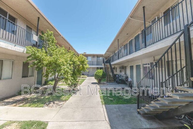 Building Photo - 1928 Ethan Way