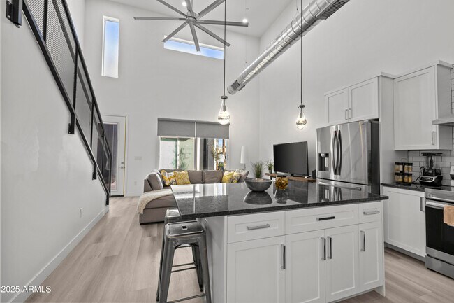 Foto del edificio - 3130 N 37th St