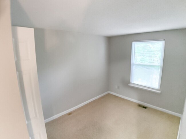 Foto del edificio - 4210 Sterlingworth Dr