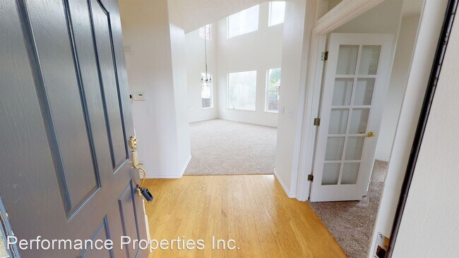 Building Photo - 2 br, 2.5 bath House - 2354 NE Latte Way