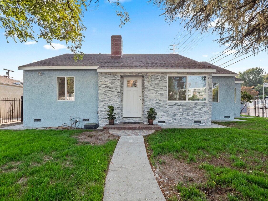 5955 Colfax Ave, Los Angeles, CA 91601 House Rental in Los Angeles