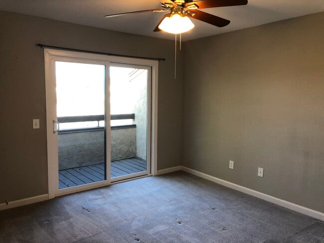 Building Photo - 9236 Mast Blvd