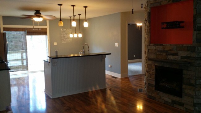 Building Photo - 2 br, 1 bath House - 10070 Diligence Lane