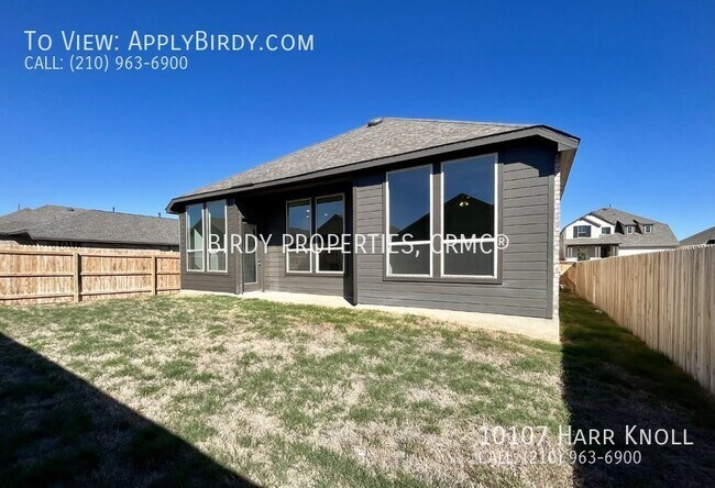 Building Photo - **4 Bed, 3 Bath Home First Time Rental**