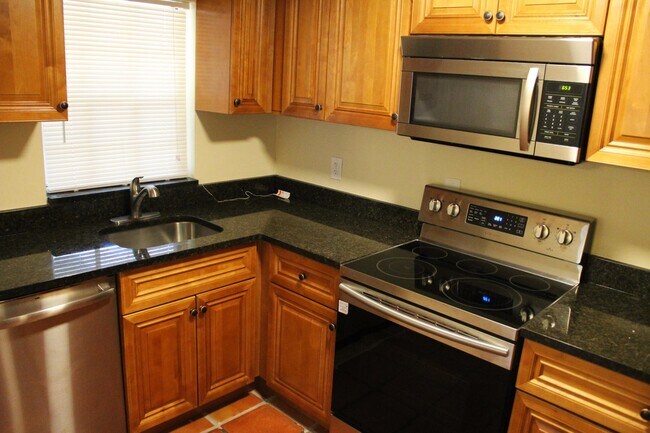 Foto del edificio - 7138 Washington Ave