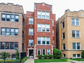 Building Photo - 4845 N Washtenaw Ave