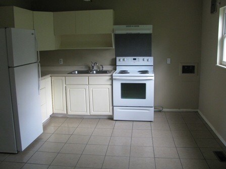 Building Photo - 1503 Bellepark Dr
