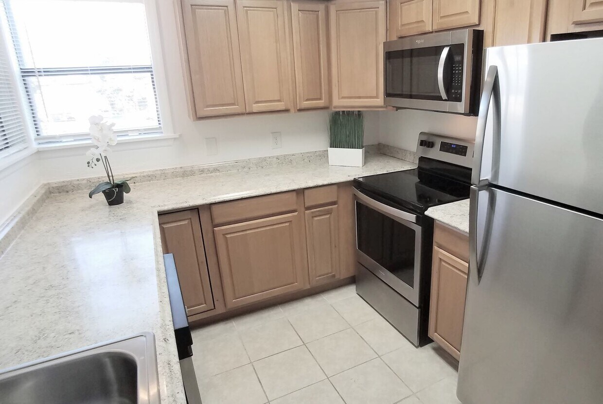 Foto principal - Beautiful Remodeled 1/1 Winter Park Condo ...