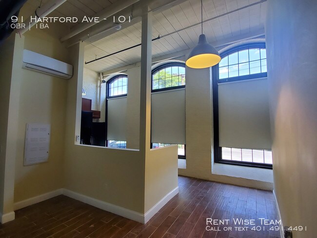 Foto del edificio - 91 Hartford Ave