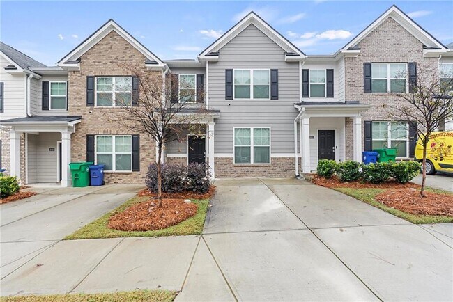 Foto del edificio - 2650 Axel Rdg