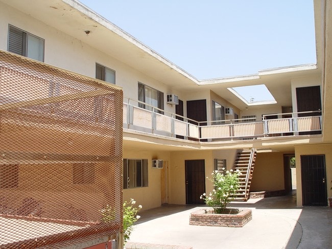 Building Photo - 217 S Avenue 54