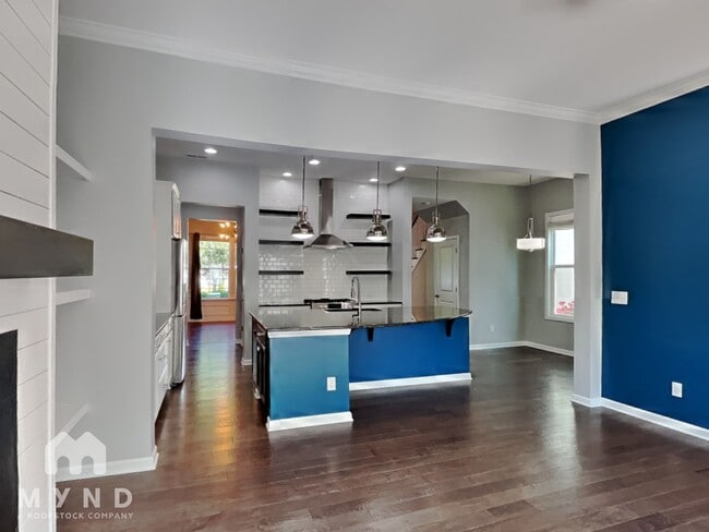Building Photo - 1653 Pasture Hills Dr
