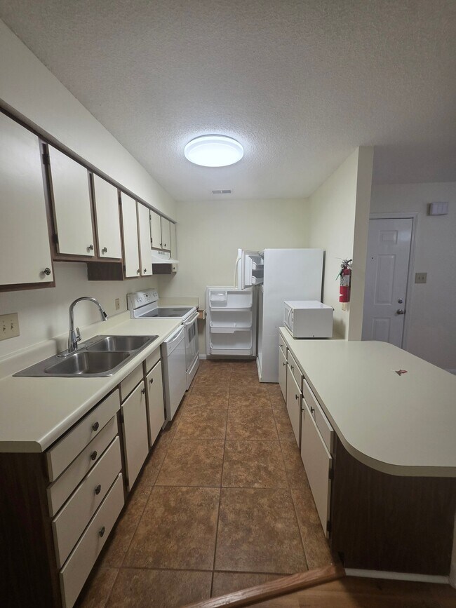 Foto del edificio - 4780 Pontchartrain Dr
