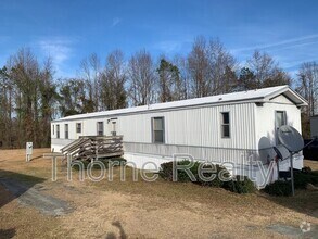 Building Photo - 176 Matts Ln