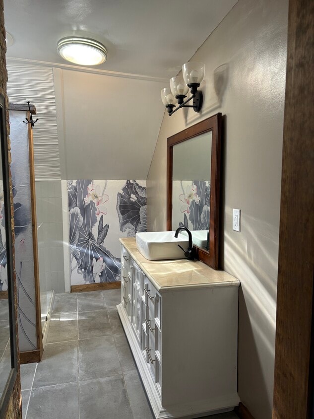 Foto principal - 920 Lafayette Ave