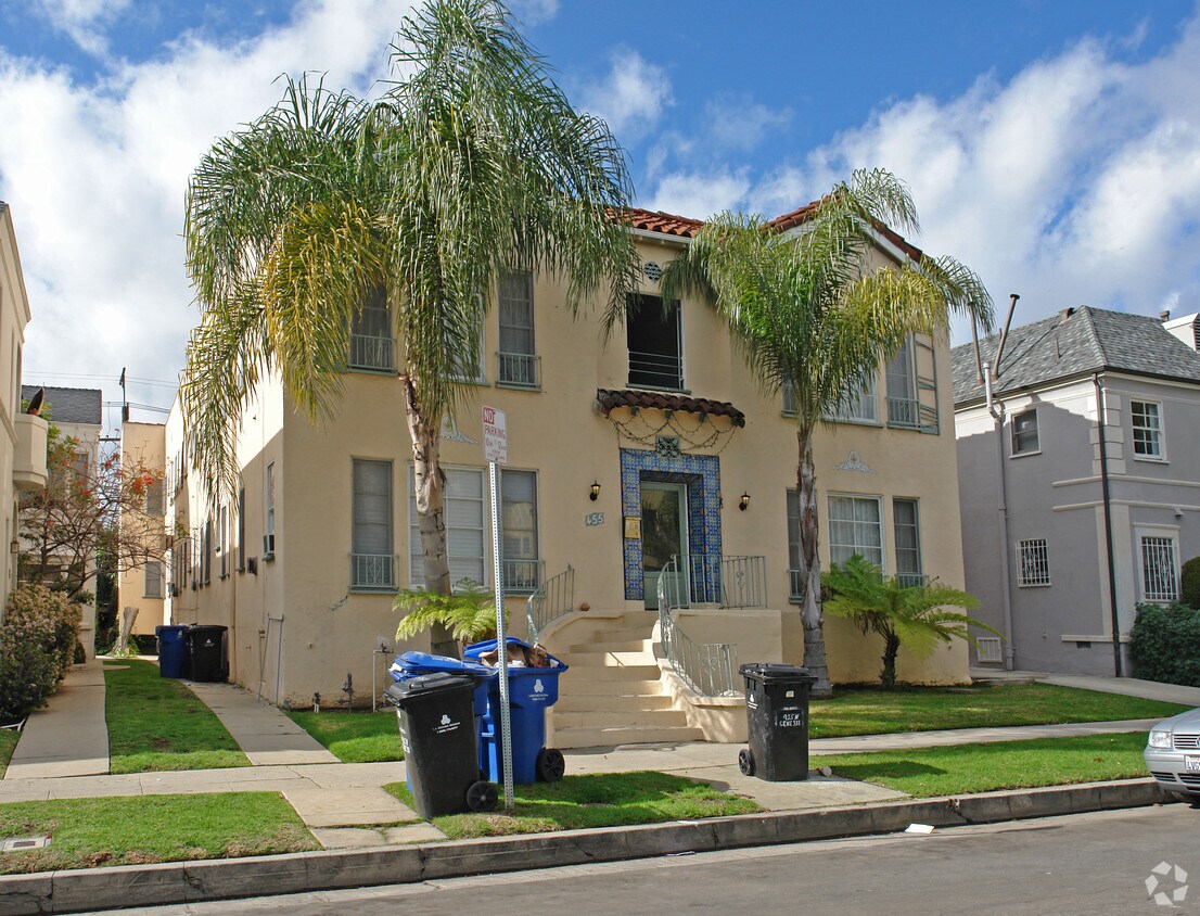 Foto del edificio - 455 N Genesee Ave