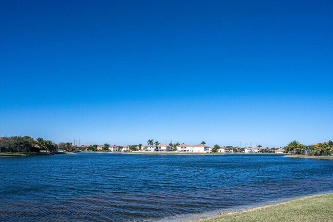 Foto del edificio - 1238 Bay View Way