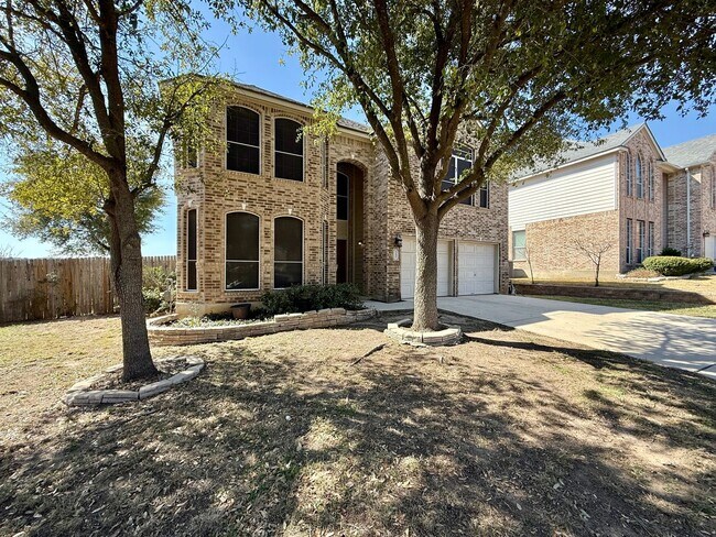 Foto del edificio - 5 bedroom, 3 bathroom home off TPC Parkway!