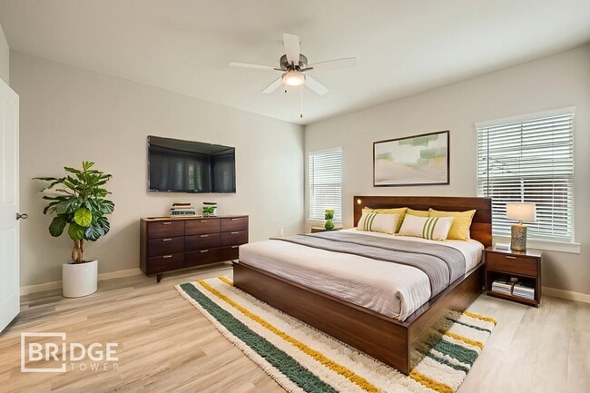 Building Photo - A1- Albany Plan