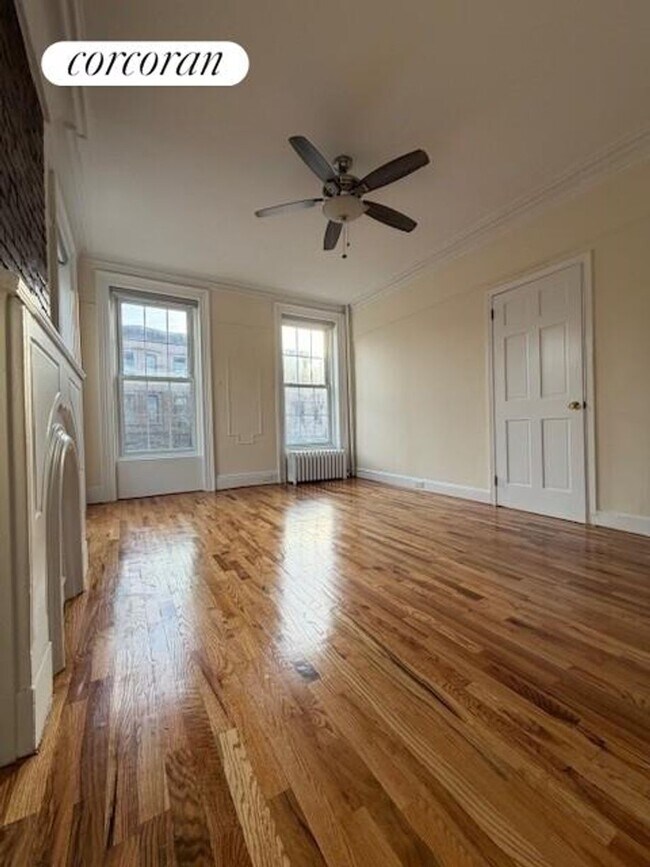 Foto del edificio - 135 St Marks Ave