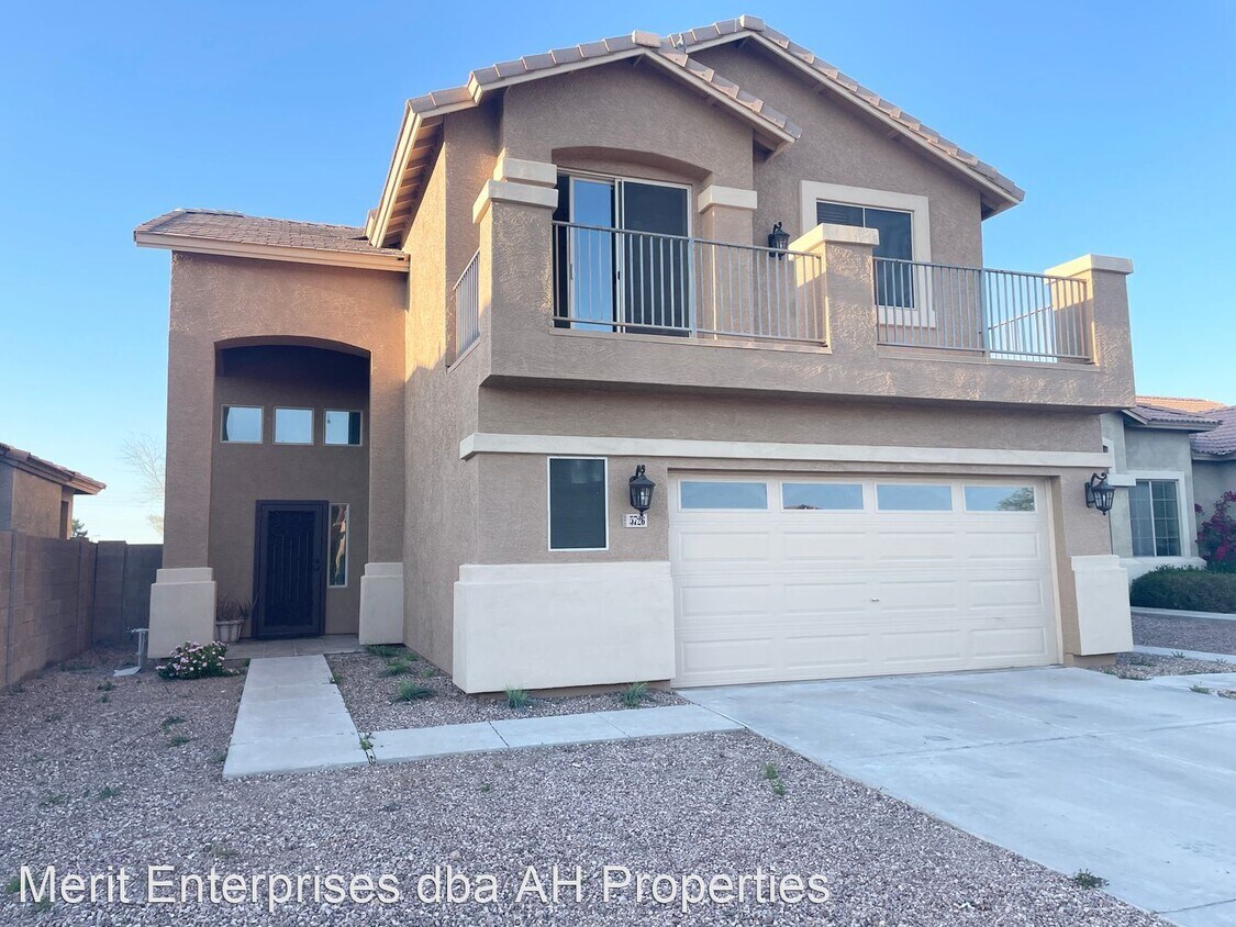 Foto principal - 4 br, 2.5 bath House - 5726 W T RYAN LN
