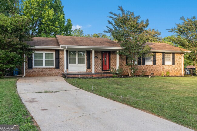 Foto del edificio - 2958 Holcomb Ct