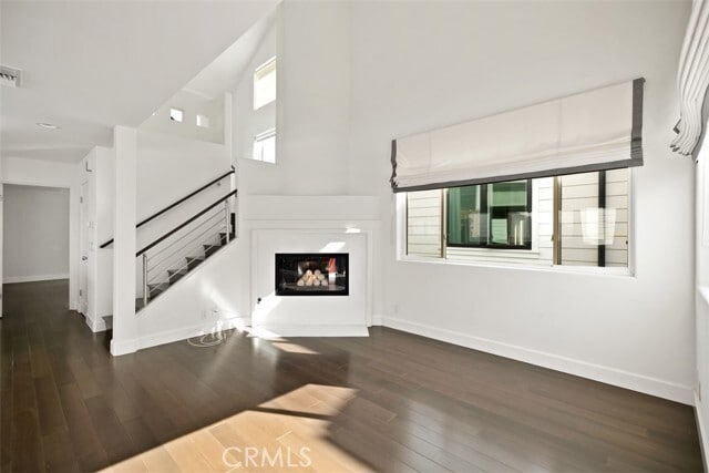 Foto del edificio - 614 Acacia Ave